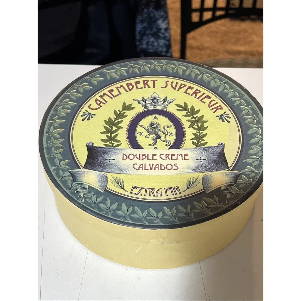 Pottery Barn Vintage Label Cheese Snack 7in Plates Bee Cow 5 Star Set 4